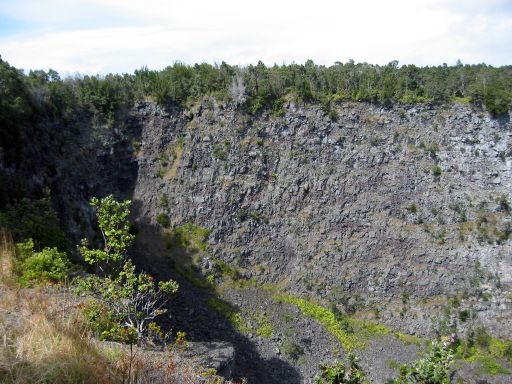 Puhimau Crater