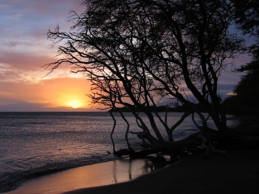 Sunset along Honoapiilani Highway