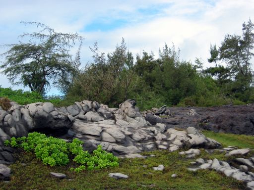 Rocks near Dragon's Teeth