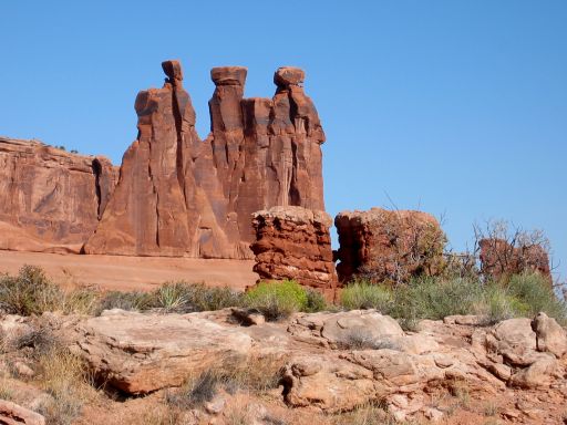 The Three Gossips